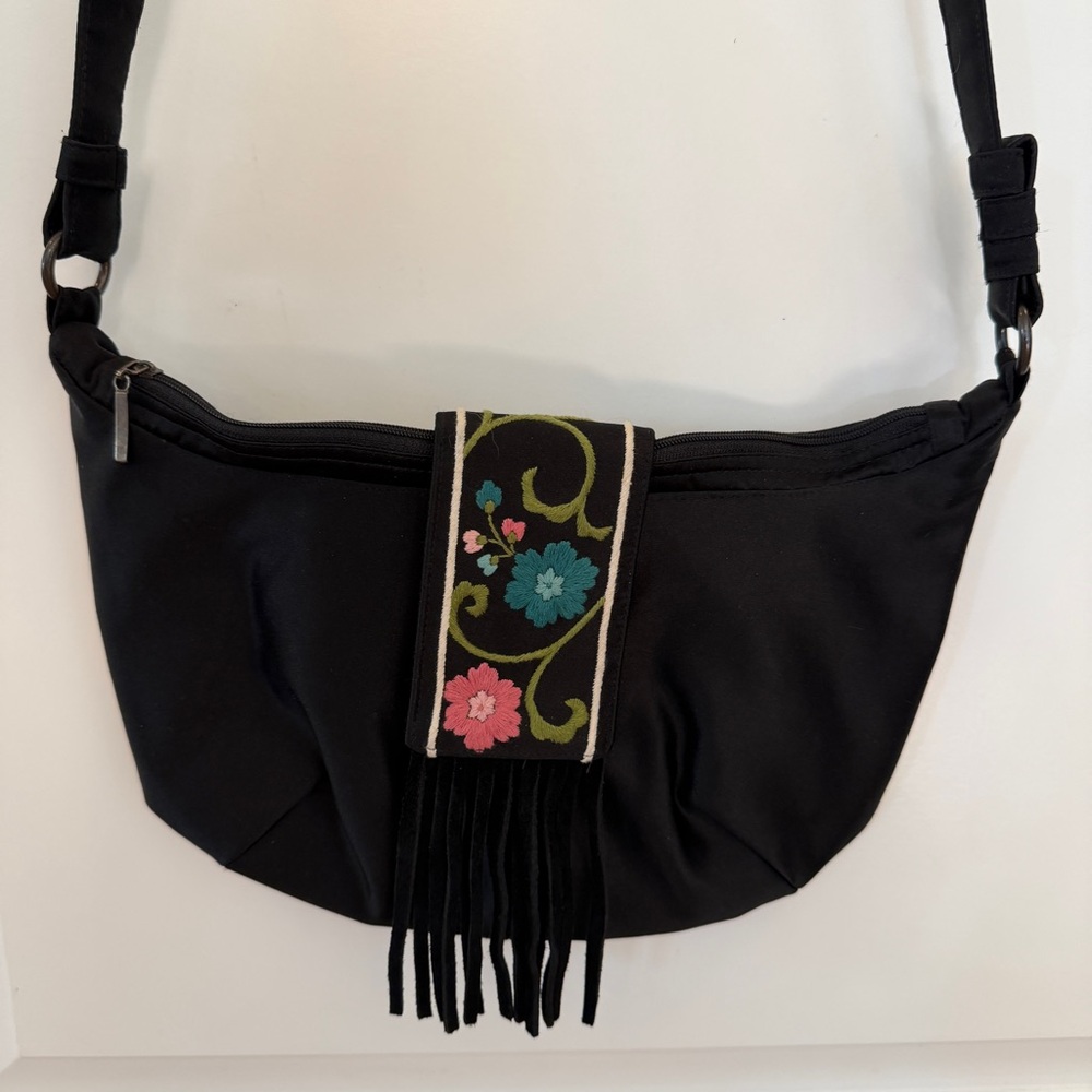 DV by Dolce Vita Black Purse With Decorative Floral Embroidery & Suede Fringe